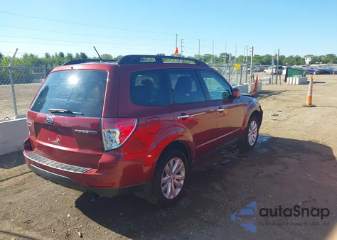 2012 Subaru Forester 2.5X Limited из США, поврежденный, VIN JF2SHBEC3CH458588